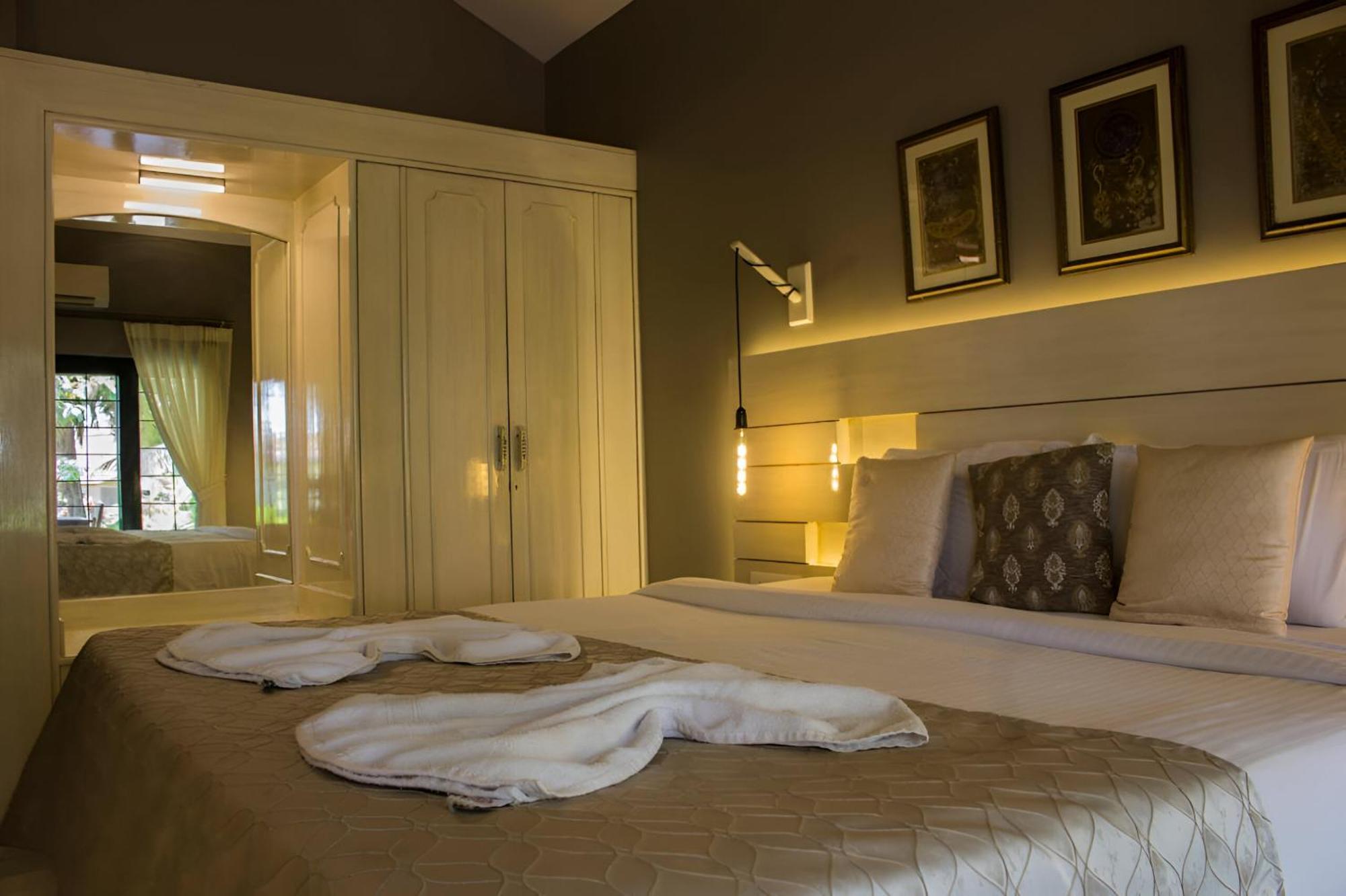 Shikara Beach Resort Кавелосим Екстериор снимка
